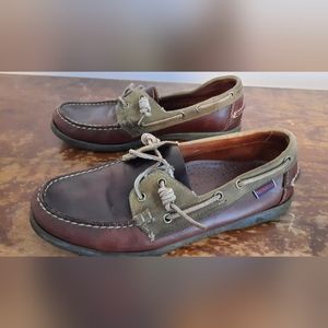 Boat shoes